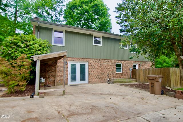 1201 Sturdivant Drive, Cary, NC 27511