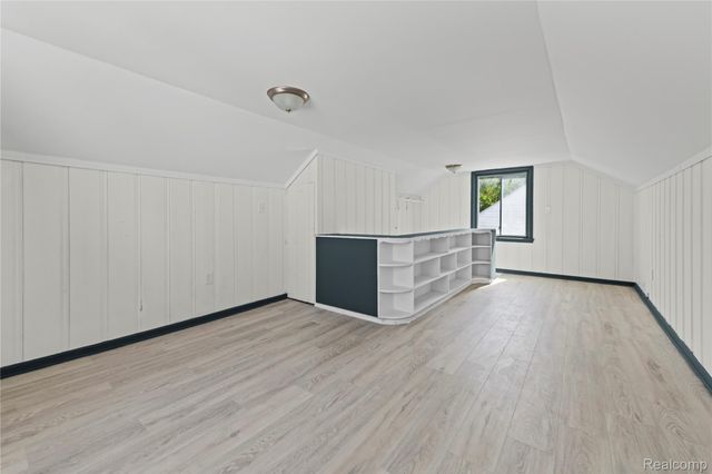 20052 Avon Avenue, Detroit, MI 48219