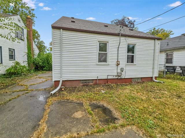 20052 Avon Avenue, Detroit, MI 48219