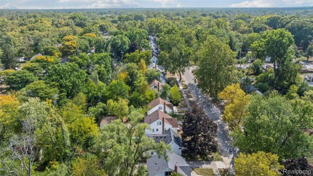 20052 Avon Avenue, Detroit, MI 48219