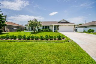 272 SW Fairchild Avenue, Port St. Lucie, FL 34984