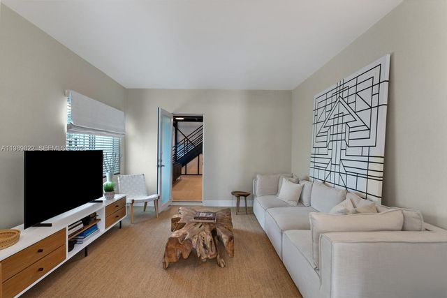 1310 Flamingo Way, Miami Beach, FL 33139