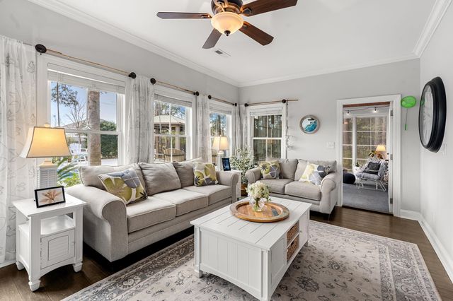 2647 Henagan Ln., Myrtle Beach, SC 29588