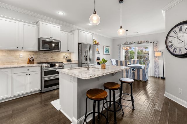 2647 Henagan Ln., Myrtle Beach, SC 29588