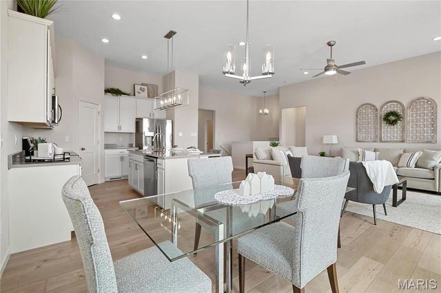 106 River Wind Drive, St Charles, MO 63301