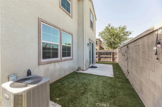 1363 Joy Drive, Clovis, CA 93619