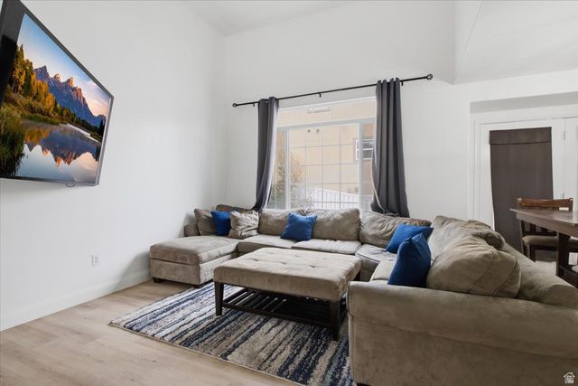 572 N 1080 W, Provo, UT 84601