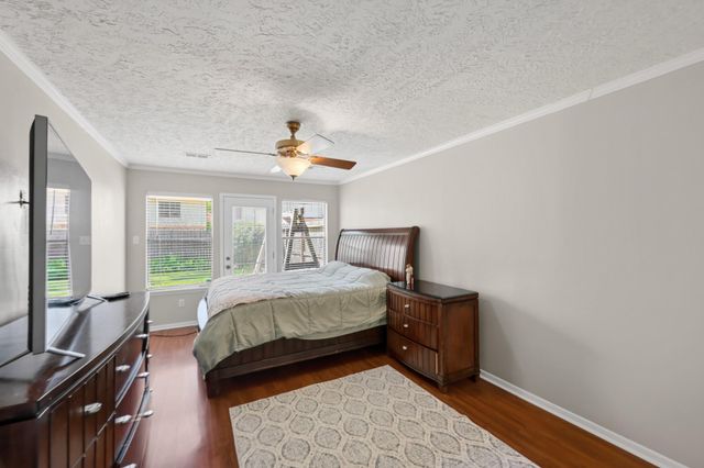 19507 Gamble Oak Drive, Humble, TX 77346