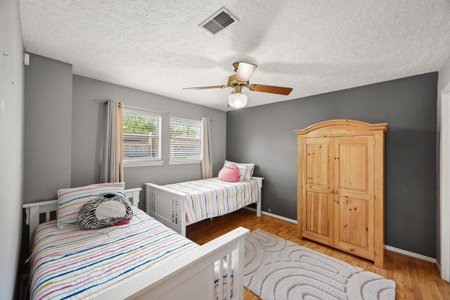 19507 Gamble Oak Drive, Humble, TX 77346