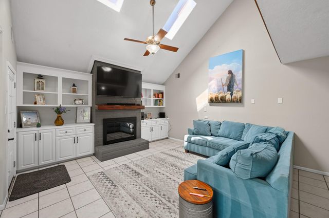 19507 Gamble Oak Drive, Humble, TX 77346