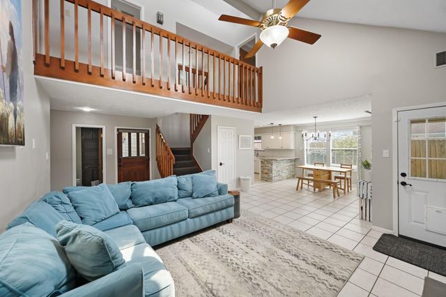 19507 Gamble Oak Drive, Humble, TX 77346