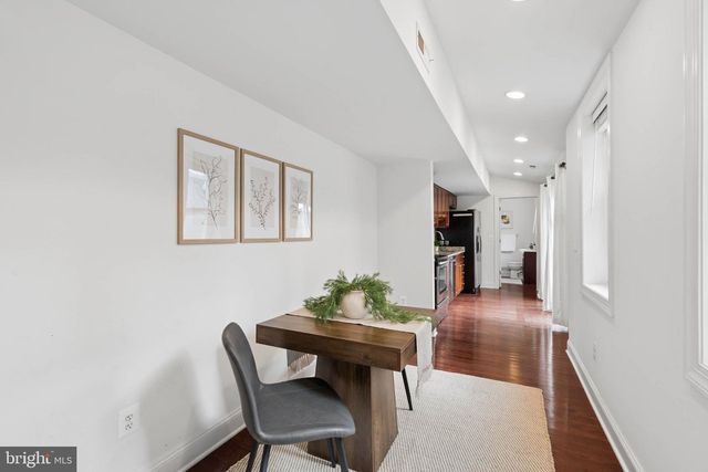 317 S REGESTER ST, Baltimore, MD 21231