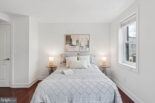 317 S REGESTER ST, Baltimore, MD 21231