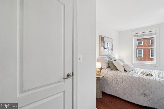 317 S REGESTER ST, Baltimore, MD 21231