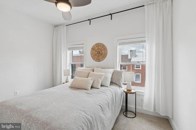 317 S REGESTER ST, Baltimore, MD 21231