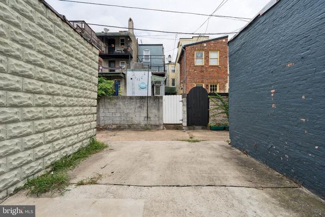 317 S REGESTER ST, Baltimore, MD 21231