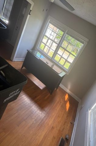 1315 Cheatham ST, Springfield, TN 37172