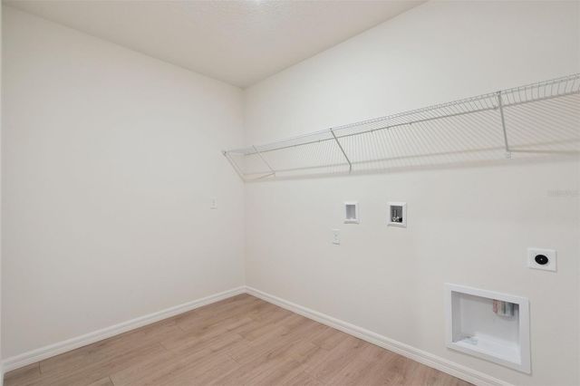 1064 MORFONTAIN STREET, Daytona Beach, FL 32124