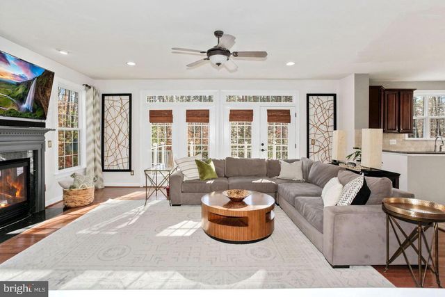 5401 TOMLINSON DR, Woodbridge, VA 22192