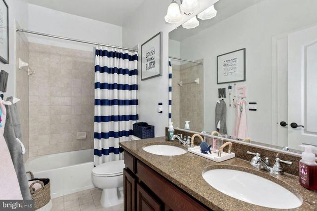 5401 TOMLINSON DR, Woodbridge, VA 22192