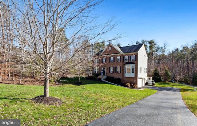 5401 TOMLINSON DR, Woodbridge, VA 22192