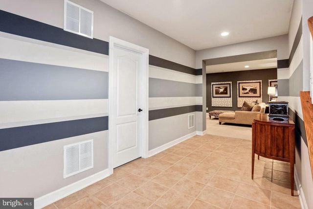 5401 TOMLINSON DR, Woodbridge, VA 22192