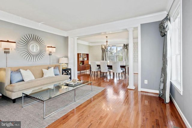 5401 TOMLINSON DR, Woodbridge, VA 22192