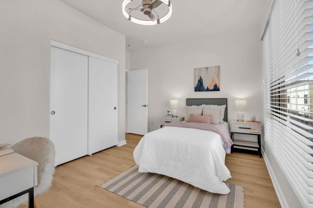 701 ZEPHYR Drive, Oakland, CA 94607