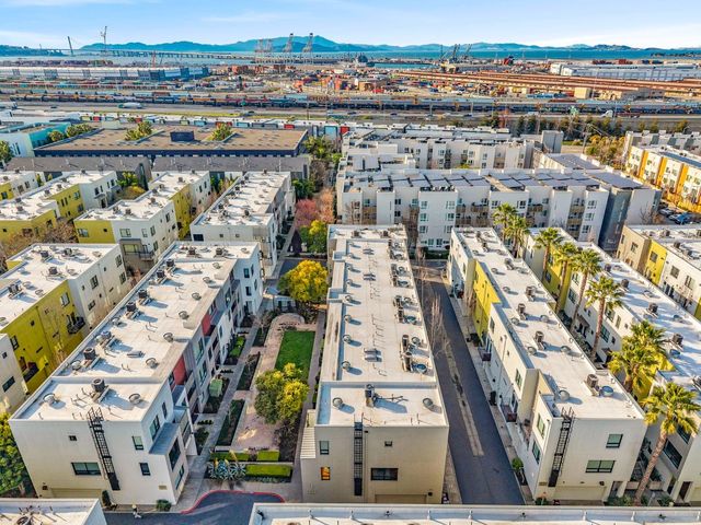 701 ZEPHYR Drive, Oakland, CA 94607