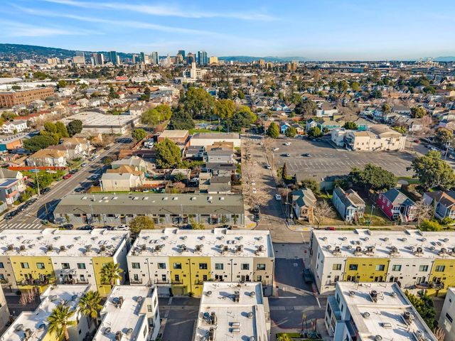 701 ZEPHYR Drive, Oakland, CA 94607