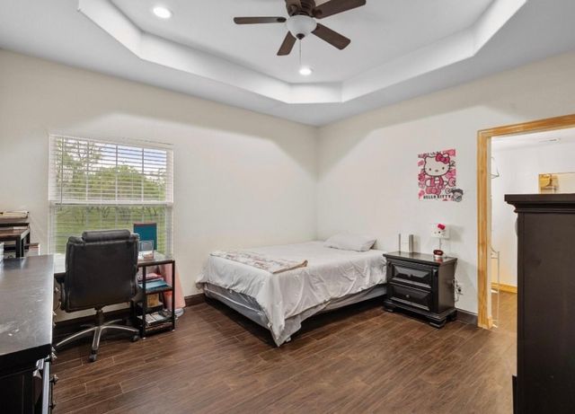 6049 NE County Road 1030B, Rice, TX 75155