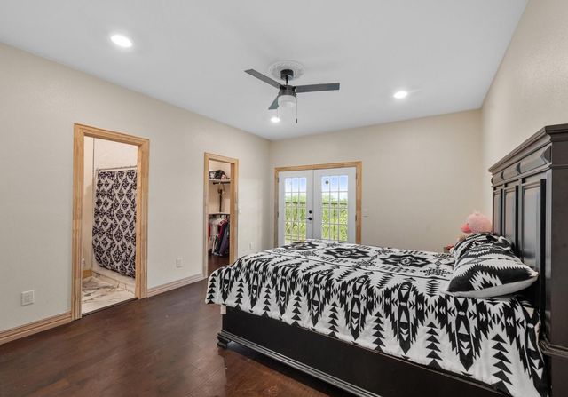 6049 NE County Road 1030B, Rice, TX 75155