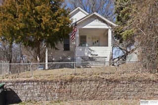 2420 S 8th Street, Omaha, NE 68108