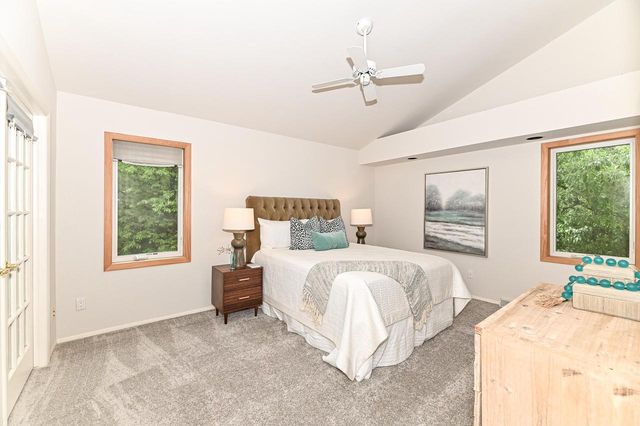 9212 S 41st STREET, Franklin, WI 53132