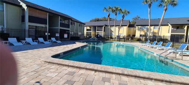 914 LAKE DESTINY ROAD D, Altamonte Springs, FL 32714