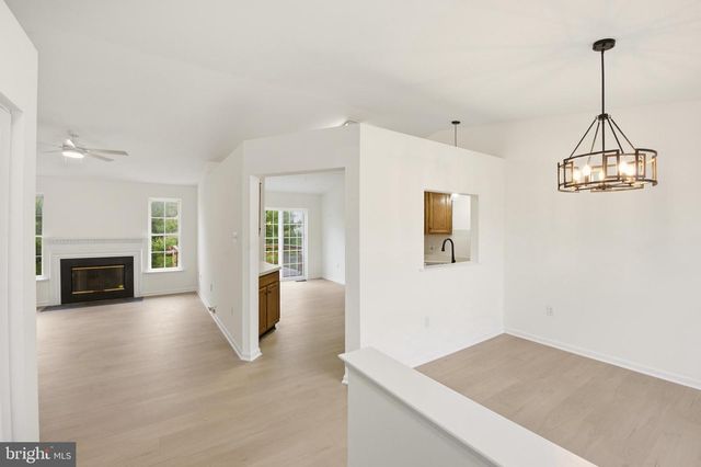 2720 BROOKMAR DR, York, PA 17408