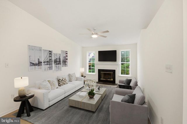 2720 BROOKMAR DR, York, PA 17408