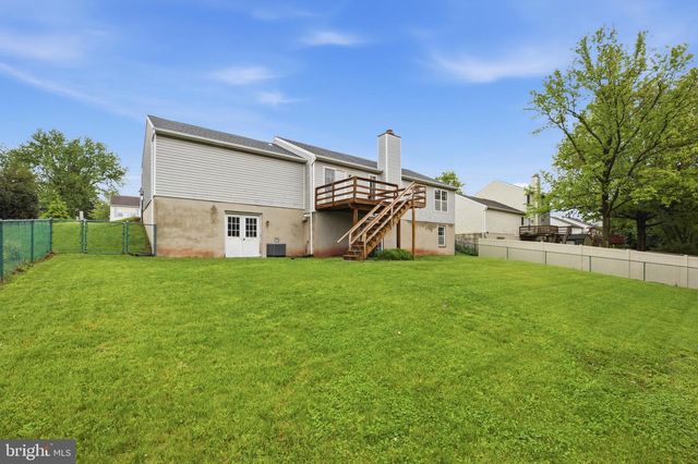 2720 BROOKMAR DR, York, PA 17408