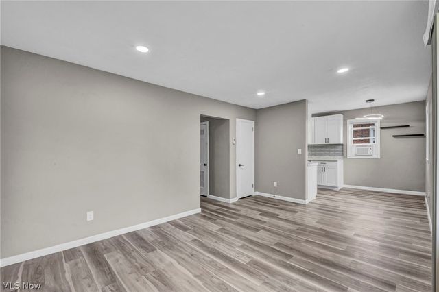 1279 Elmwood Road, Mayfield Heights, OH 44124