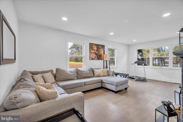 128 CEDAR BROOK RD, Sicklerville, NJ 08081