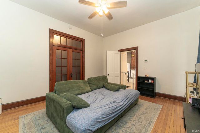 1107 S Evans Avenue, Evansville, IN 47713