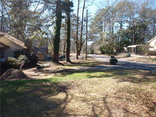 5564 Cobb Meadow, Norcross, GA 30093