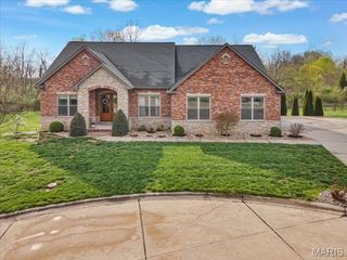 219 Wyndridge Court, Belleville, IL 62220