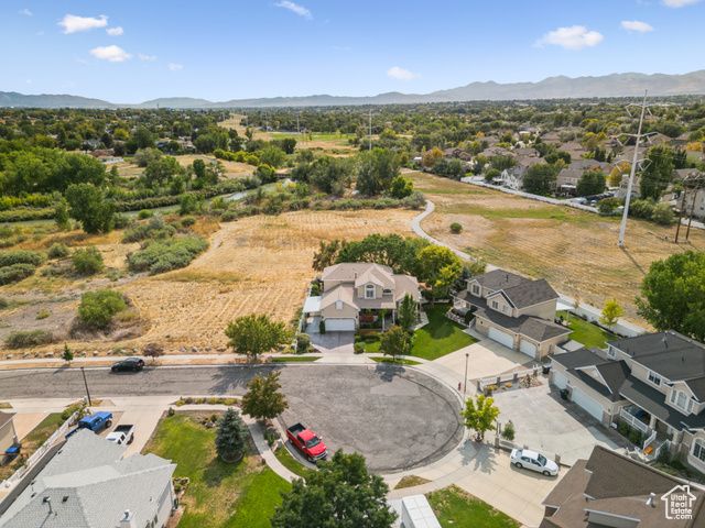889 W ROCKHILL POINT CV, Taylorsville, UT 84123
