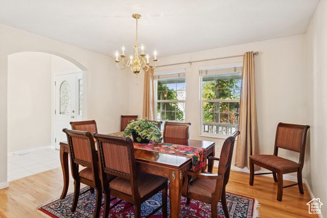 889 W ROCKHILL POINT CV, Taylorsville, UT 84123