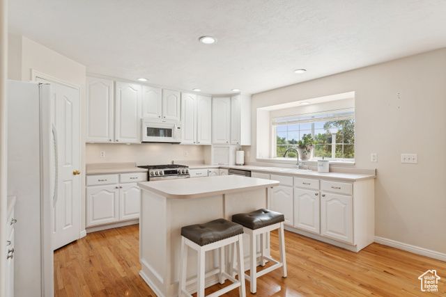 889 W ROCKHILL POINT CV, Taylorsville, UT 84123