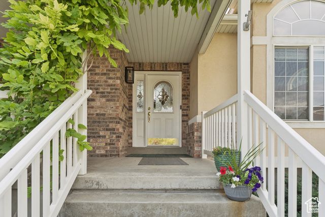 889 W ROCKHILL POINT CV, Taylorsville, UT 84123