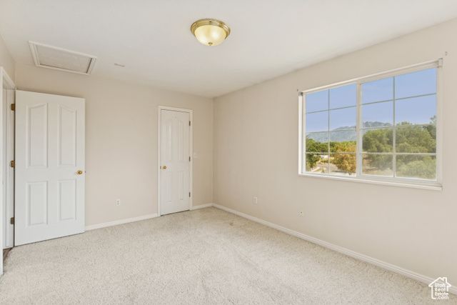 889 W ROCKHILL POINT CV, Taylorsville, UT 84123