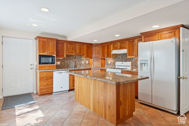 889 W ROCKHILL POINT CV, Taylorsville, UT 84123