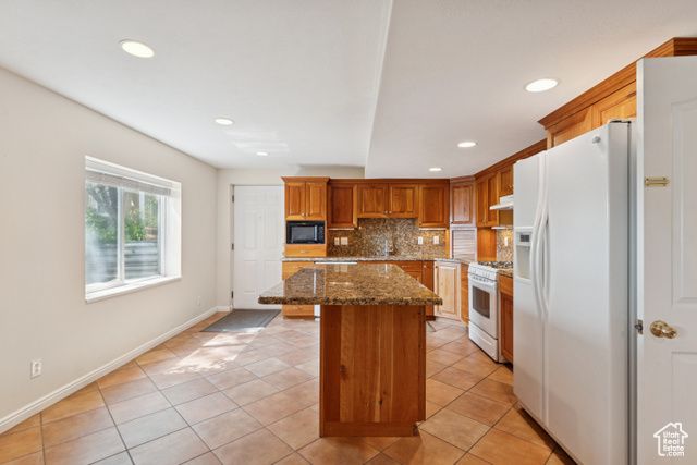 889 W ROCKHILL POINT CV, Taylorsville, UT 84123